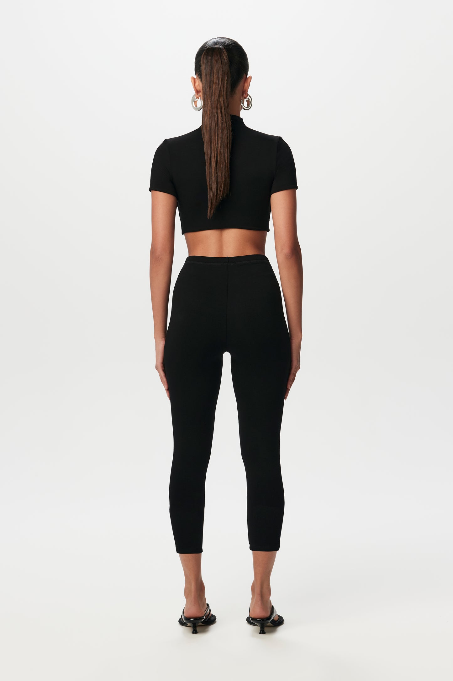 Smooth Cropped Legging Set