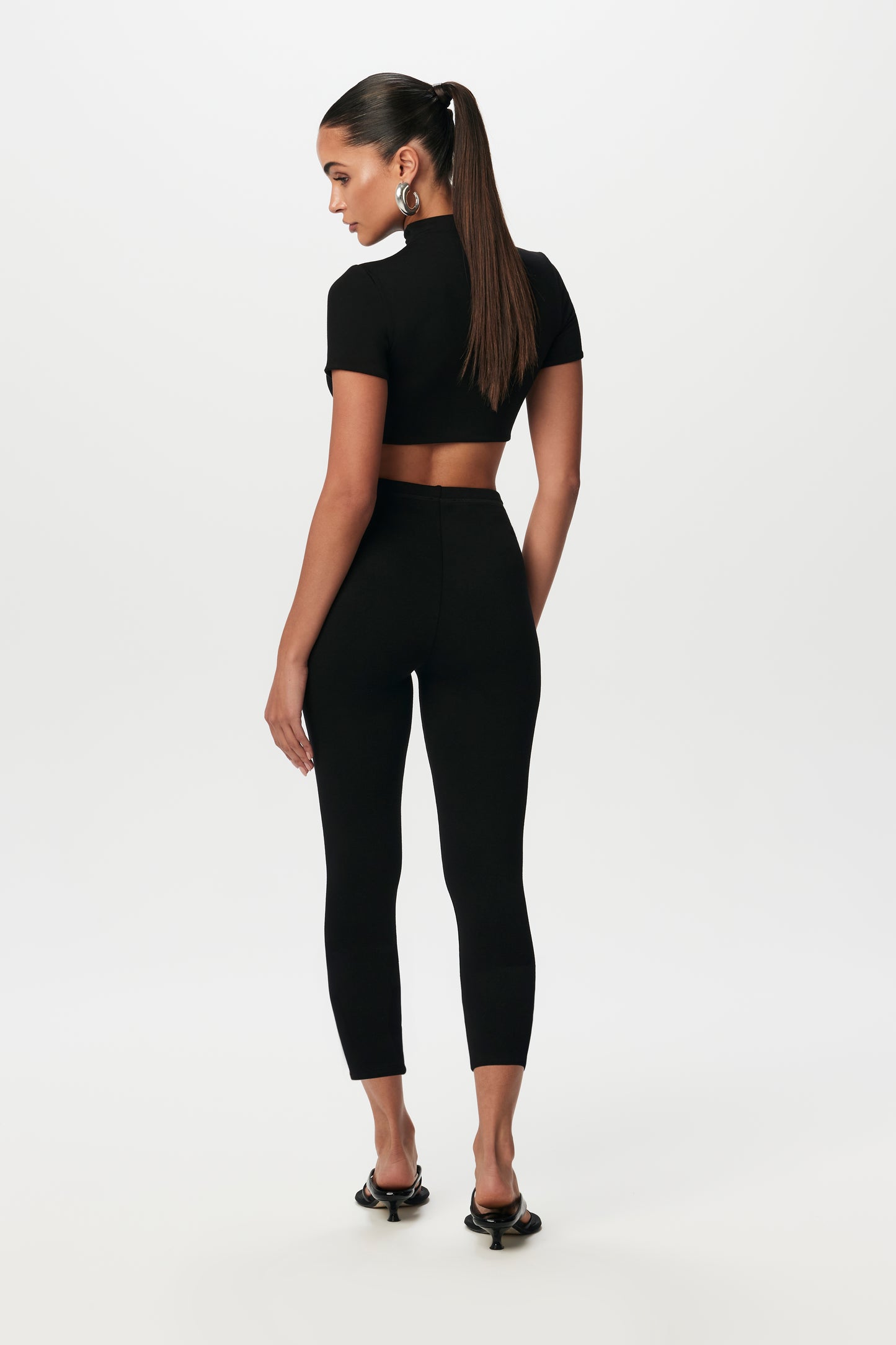 Smooth Cropped Legging Set