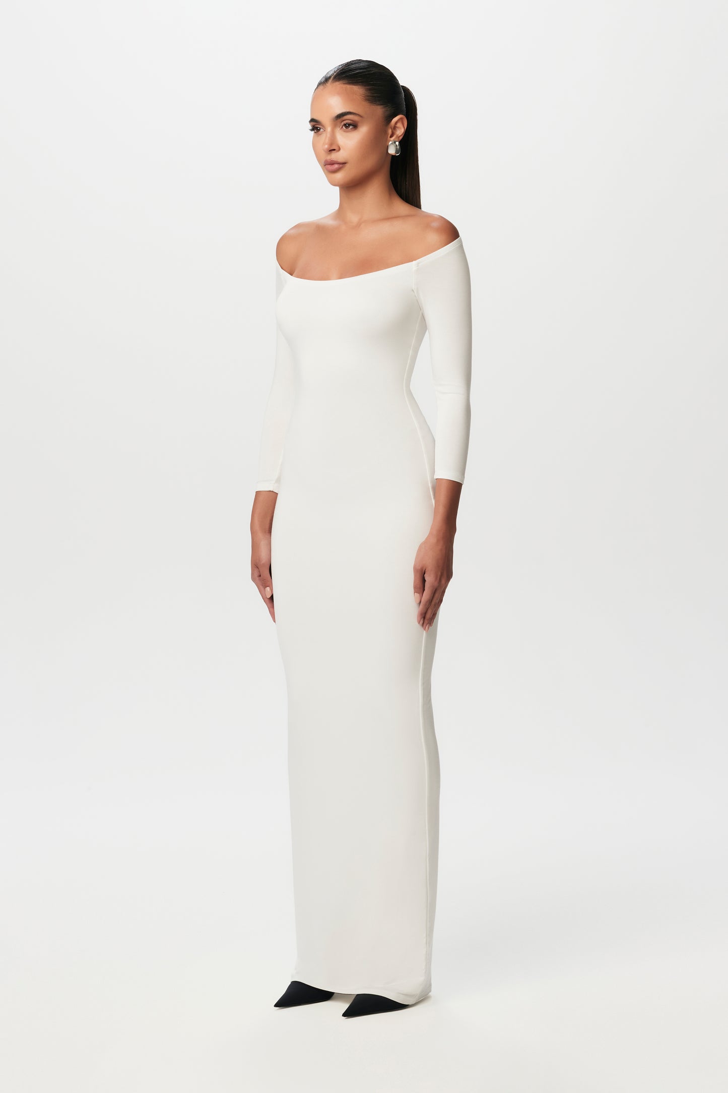 Smooth Off-Shoulder Maxi Dress